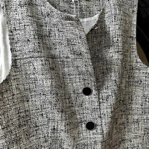 lafayette 148 new york LINEN-COTTON BOUCLÉ TWEED
BUTTONED DRESS size 6 - Picture 4 of 10